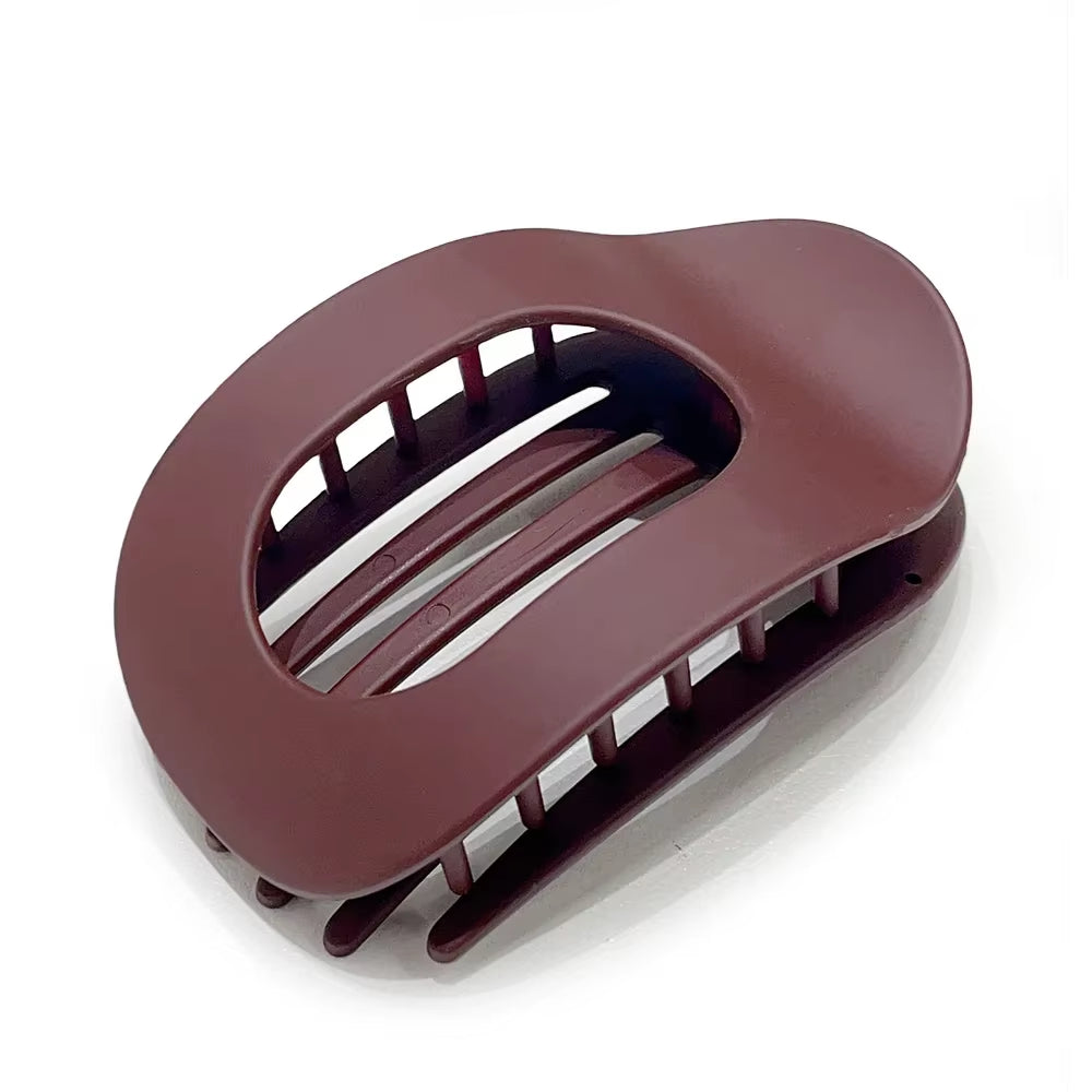Fashion Oval Hair Claw Clip for Women New Design Leopard Matte Curved Flat Styling Barrettes Acrylic Lying down Hair Accessories